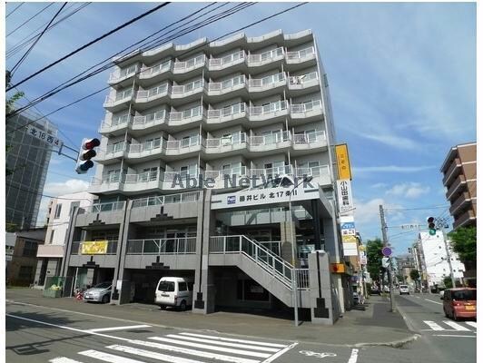 藤井ビル北17条Ⅱの物件外観写真