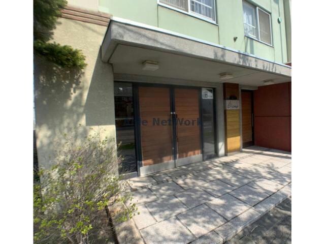 e-one　イーワンの物件外観写真