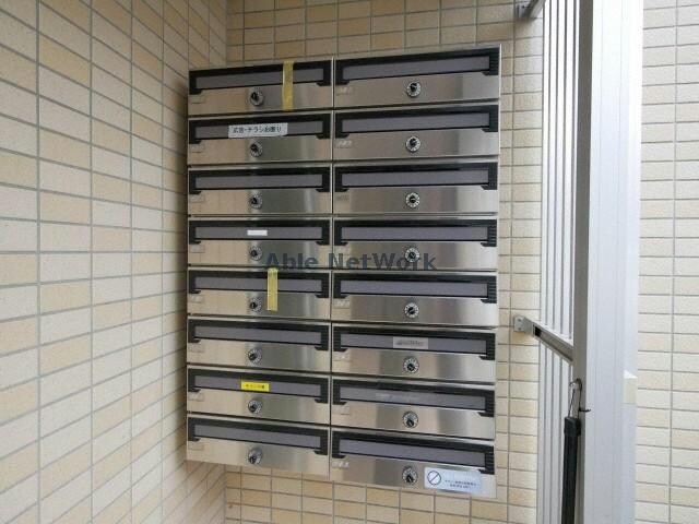 リベルタ桑園の物件外観写真