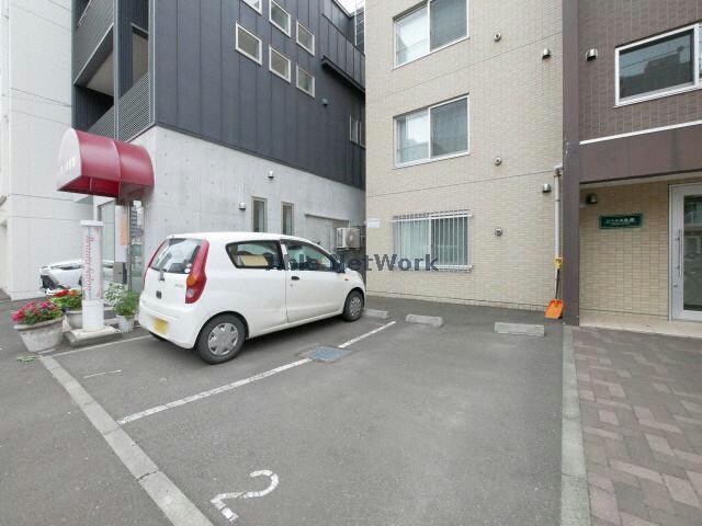 リベルタ桑園の物件外観写真