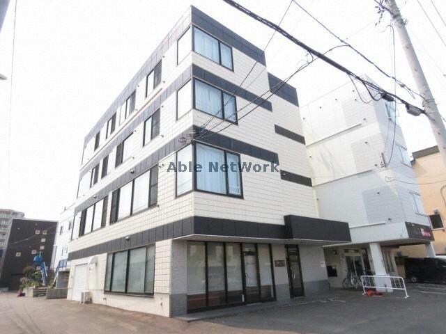 エルフィーネⅢの物件外観写真