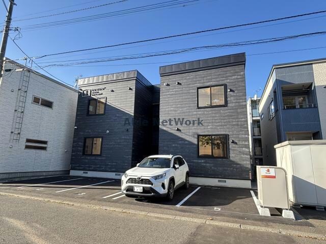 ノルフィーノN18の物件外観写真