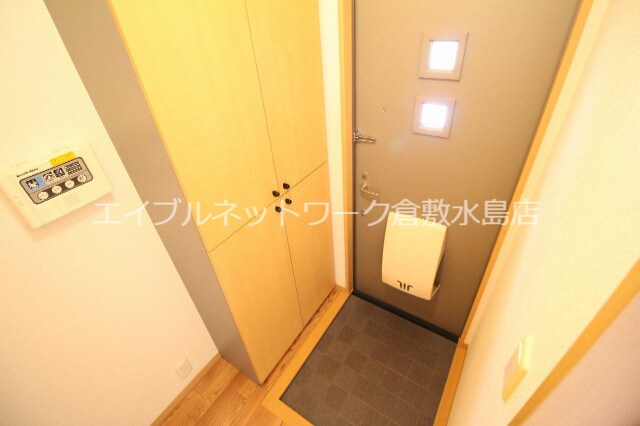 グランソレイユCの物件内観写真