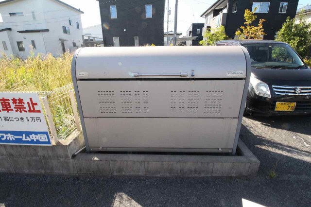 グランソレイユCの物件内観写真