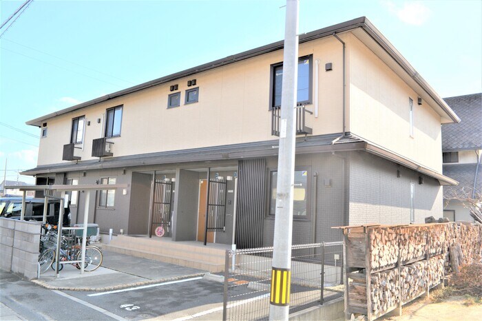 Ｋａｄｏｙａｋａｎ　Ｅ棟の物件外観写真