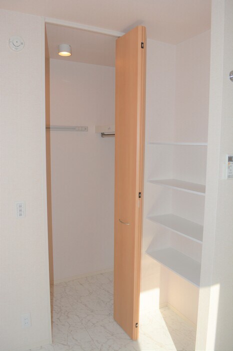 Ｋａｄｏｙａｋａｎ　Ｅ棟の物件内観写真