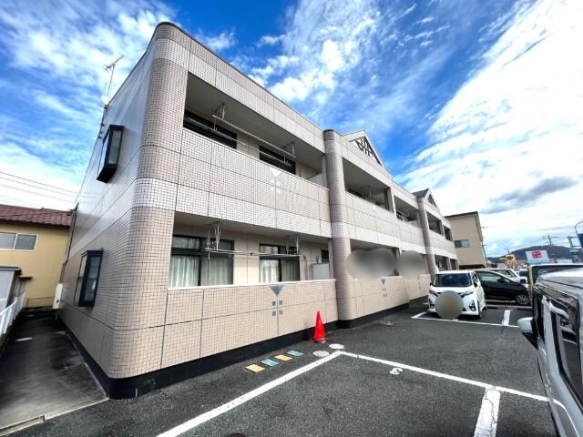 ロイヤルコーポ・サノの物件外観写真