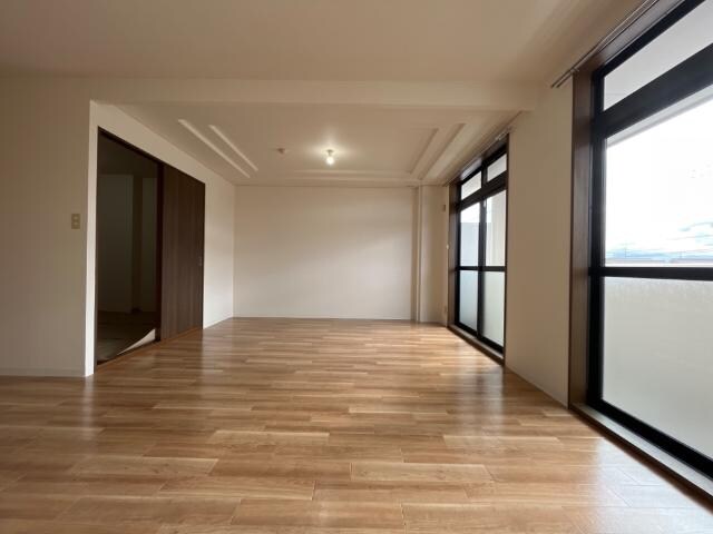 ロイヤルコーポ・サノの物件内観写真