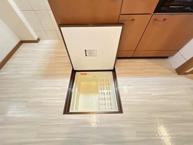 ウエスト・モンターニュの物件内観写真