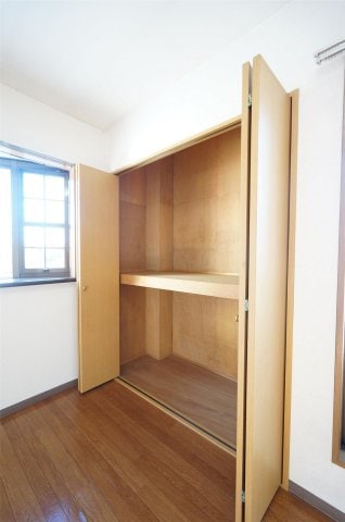 エミリービルの物件内観写真