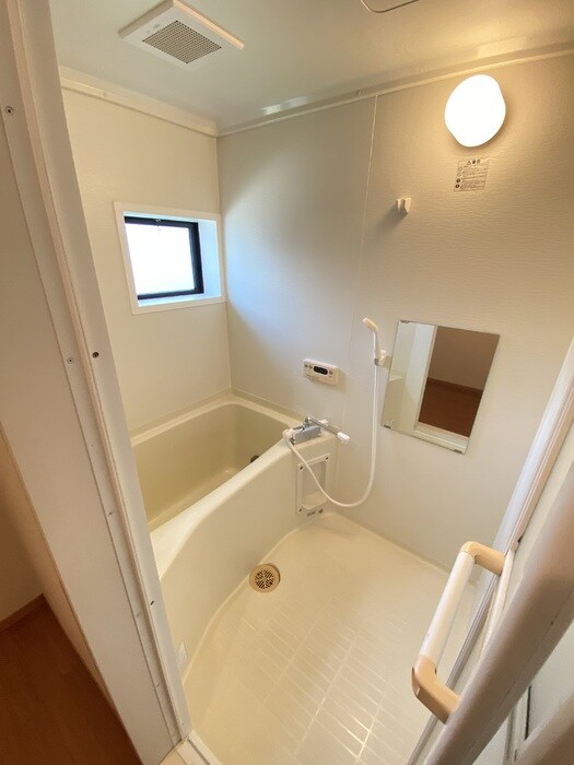 ボンヌシャンスISIDA　Ｂ棟の物件内観写真