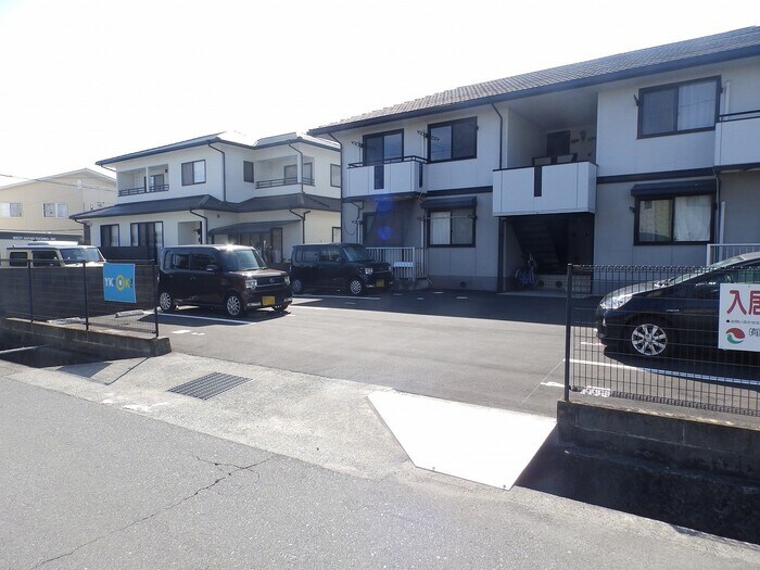 プレセジュール西阿知の物件外観写真