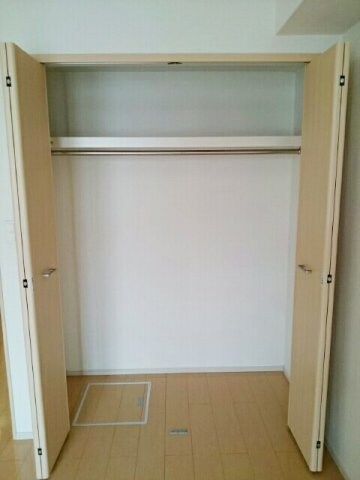 メゾン・フロイデの物件内観写真