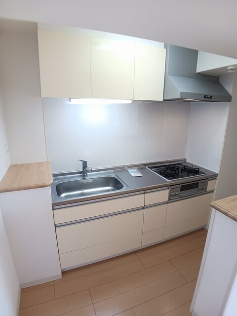 アーレア　アレスの物件内観写真