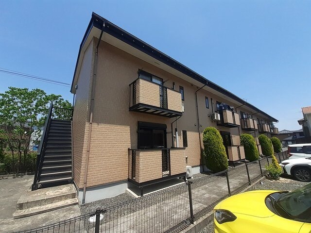 ラ・ポルトの物件外観写真