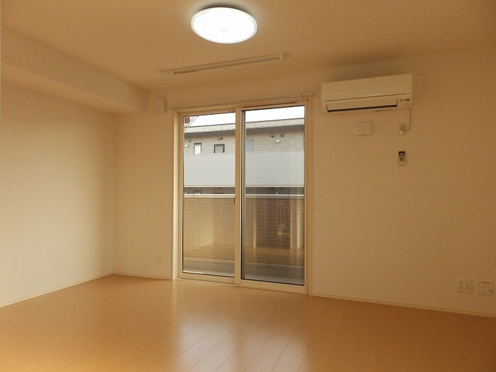 メゾン　ヴィレッタの物件内観写真