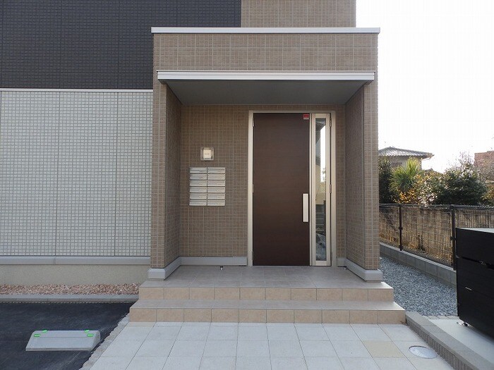 メゾン　ヴィレッタの物件外観写真