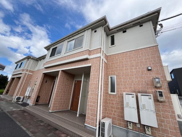 ウィスターリアの物件外観写真