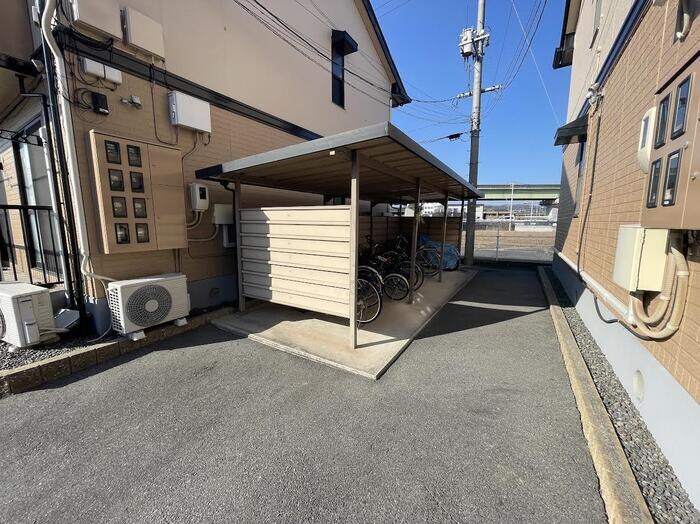 ロイヤルパレス新倉　B棟の物件内観写真