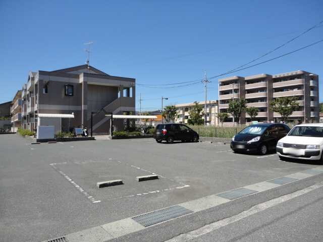 アムールパレスⅡの物件外観写真