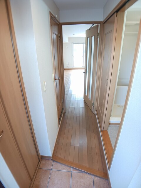 サン・スプリングメゾンＡの物件内観写真