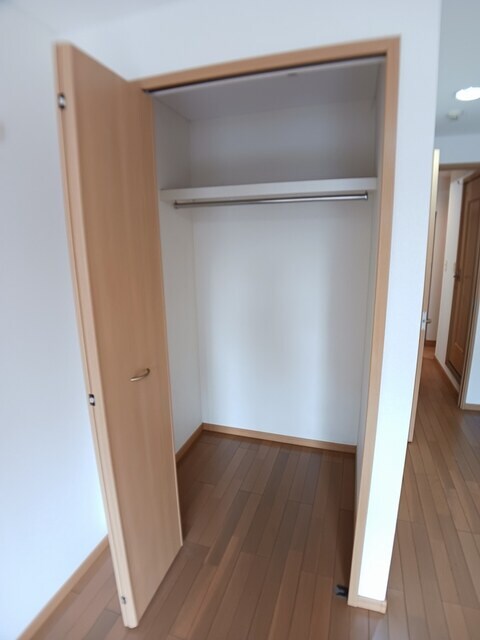 サン・スプリングメゾンＡの物件内観写真