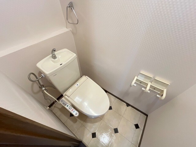 ロイヤルハイツ６９２の物件内観写真