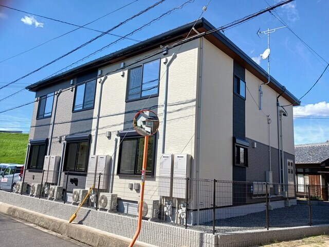 ピアチェーレの物件外観写真