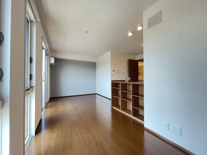 ソリスガーデンの物件内観写真