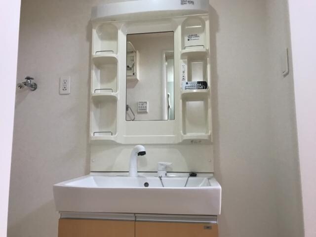 Villa　ｄu port　（ヴィラ　デュ　ポール）の物件内観写真