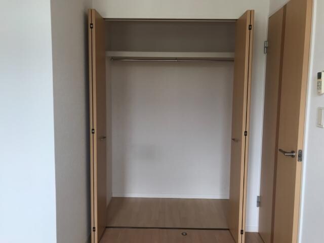 Villa　ｄu port　（ヴィラ　デュ　ポール）の物件内観写真