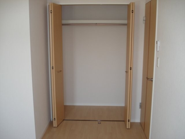 Villa　ｄu port　（ヴィラ　デュ　ポール）の物件内観写真