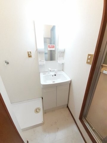 ホワイトピア難波の物件内観写真