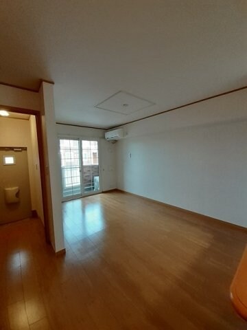 ソレアードＢの物件内観写真