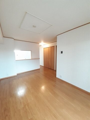 ソレアードＢの物件内観写真