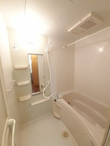 ソレアードＢの物件内観写真