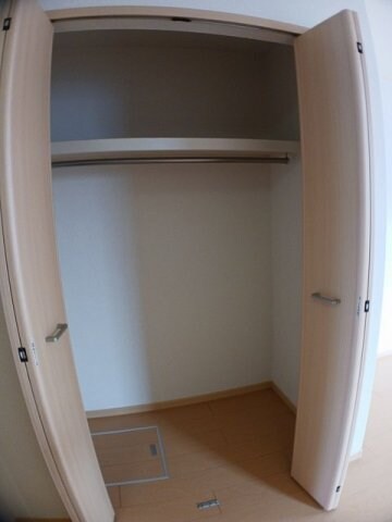 栄駅 徒歩8分 1階の物件内観写真