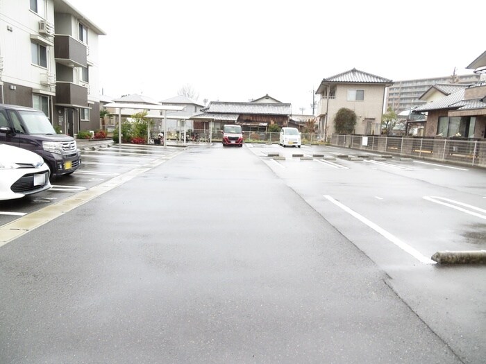 球場前駅 徒歩6分 2階の物件外観写真