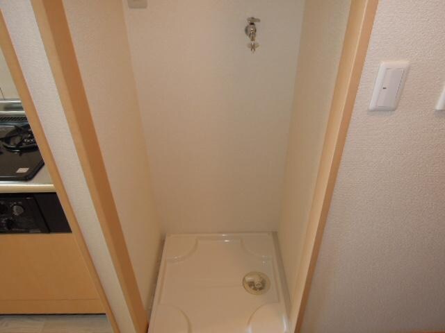 鴨方駅 バス10分  鴨方クリニック前下車：停歩2分 2階の物件内観写真