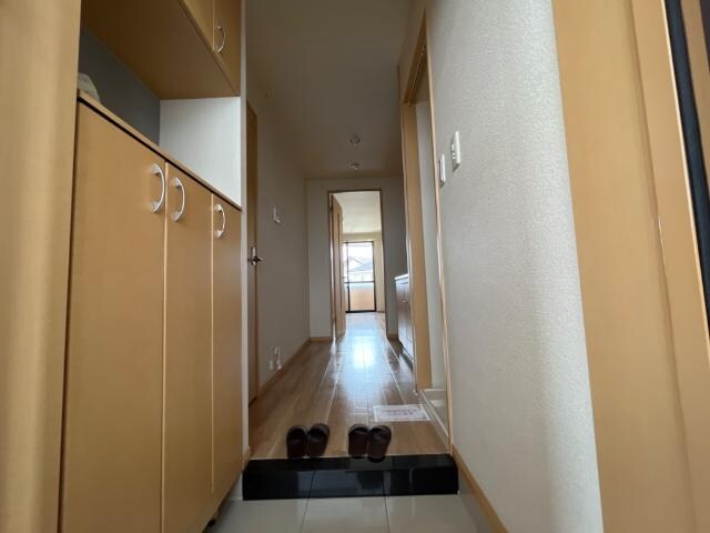 鴨方駅 バス10分  鴨方クリニック前下車：停歩2分 2階の物件内観写真