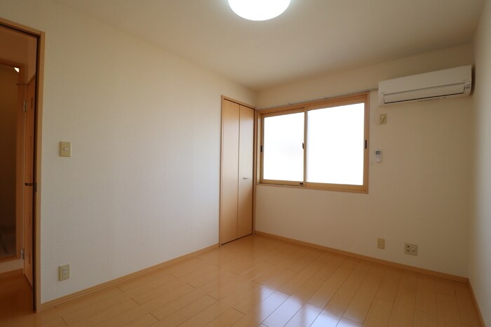 メゾンプリネール　Ａ棟の物件内観写真