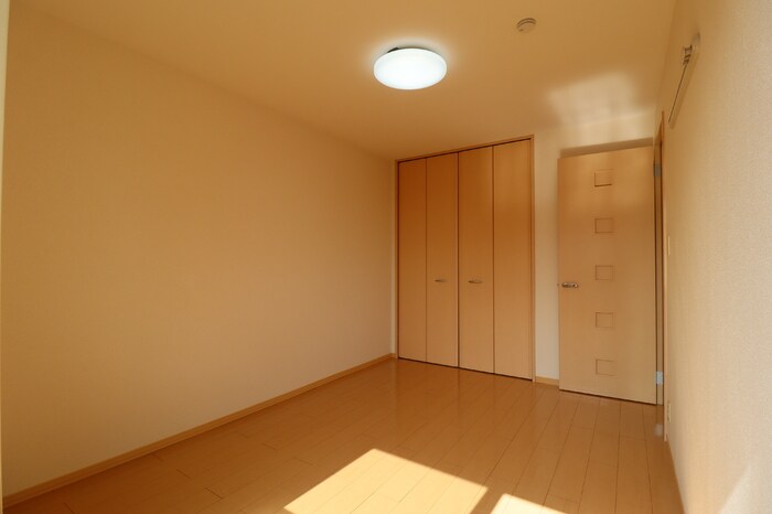 メゾンプリネール　Ａ棟の物件内観写真