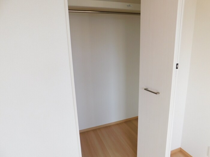 ジーヴォ浜町の物件内観写真