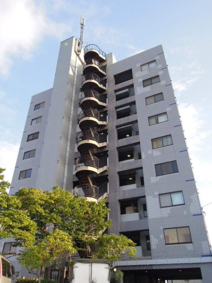 スカイコートの物件外観写真