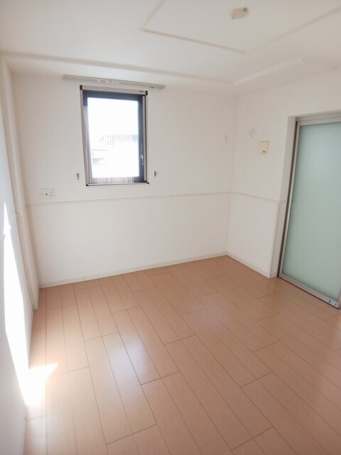 アーレア　アレスの物件内観写真