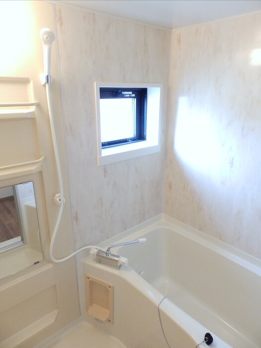 カトルセゾンの物件内観写真