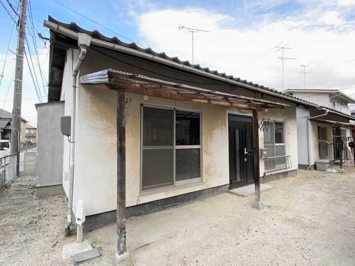 岡本様戸建の物件外観写真