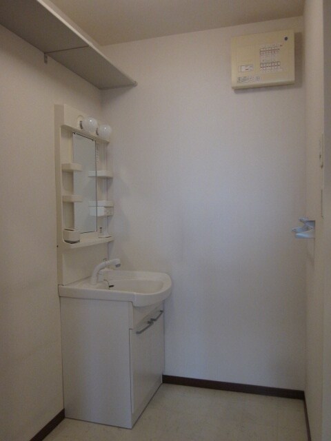 ヴィレ・エトワール Hの物件内観写真