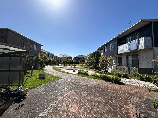 ヴィレ・エトワール Hの物件内観写真