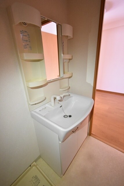 シュバリエブラン壱番館の物件内観写真